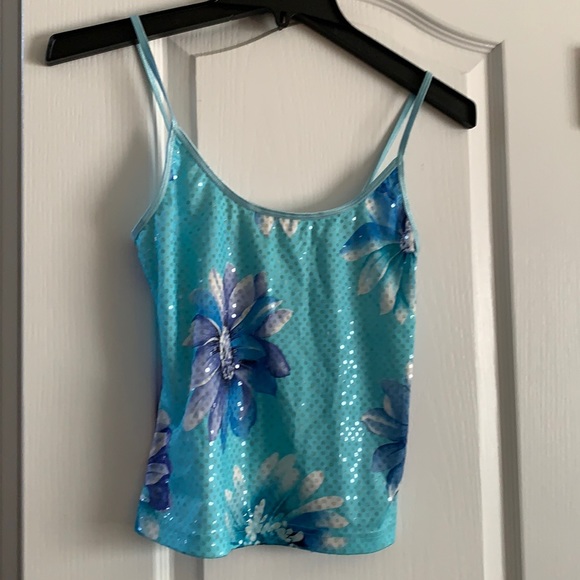 🌸Top 🌸 - Picture 2 of 9